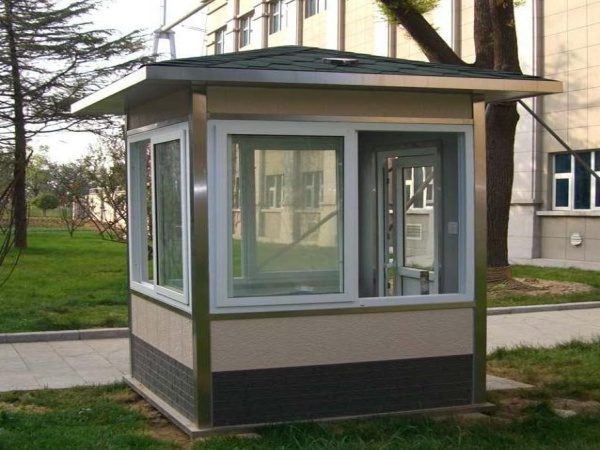 金属雕花板岗亭